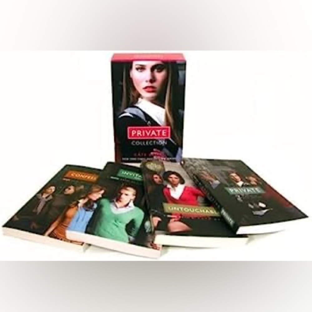 Kate Brian
A Private Collection (Boxed Set) - Picture 2 of 7